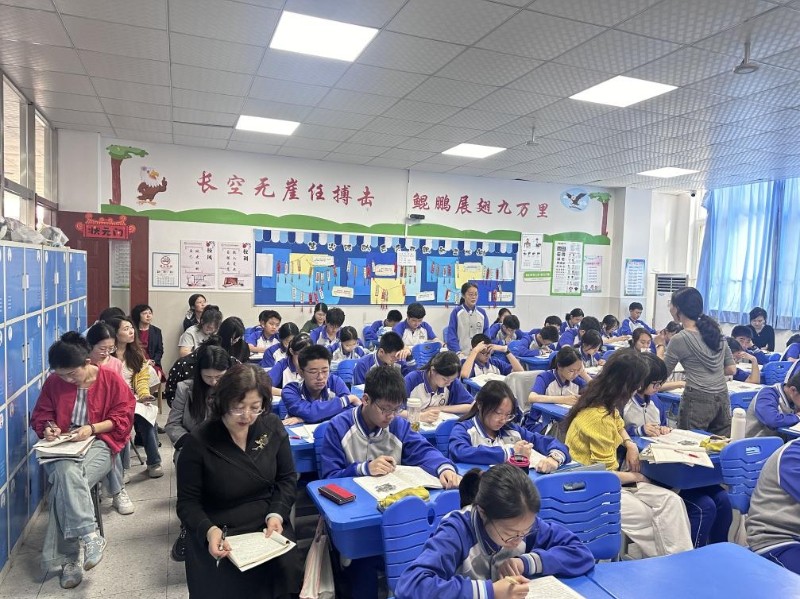 1760079413373515.jpg 图片 1.jpg